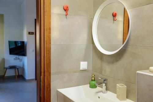 Koupelna v ubytování Seasidelongo Houses 1 min from the beach of Nikiti