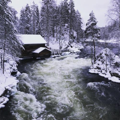 Retkeilijän Ruka semasa musim sejuk