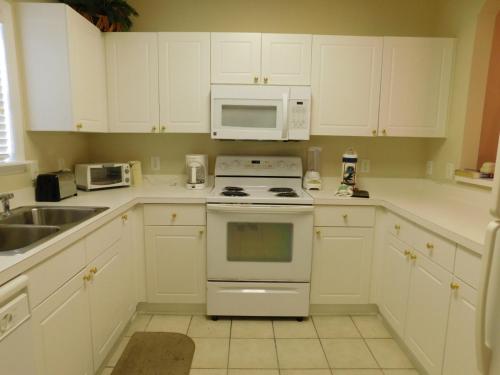River Crossing Condo #322 – Photos 4