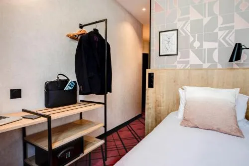 Republik Hotel photo 24