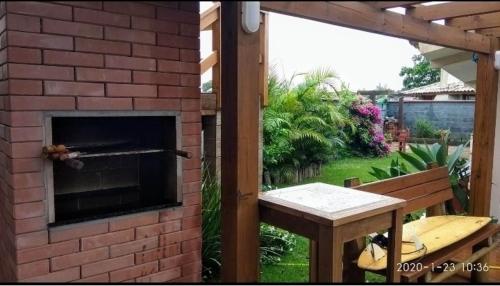 Balkoni atau teres di casa kitinet loft bidu house