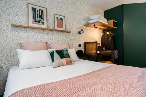 Republik Hotel photo 18