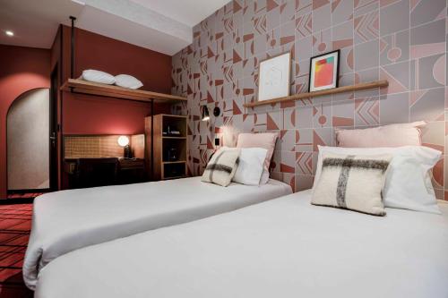 Republik Hotel photo 34