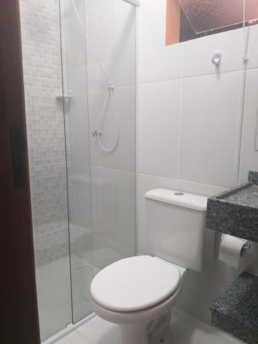 Phòng tắm tại Casa Aconchegante a 20 Minutos do Centro de Paraty