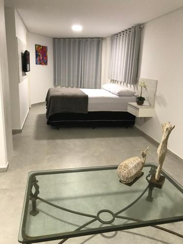 Una cama o camas en una habitación de Cupe Beach Flats