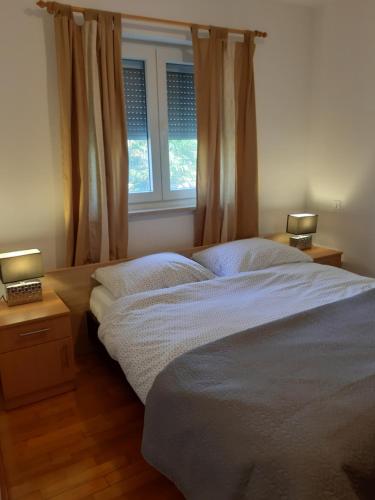 Apartment Ana