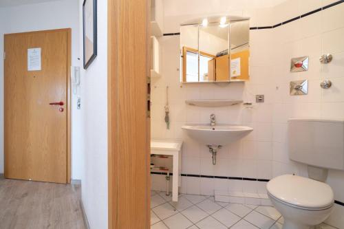 Ein Badezimmer in der Unterkunft Seestraße 56 Wohnung 7