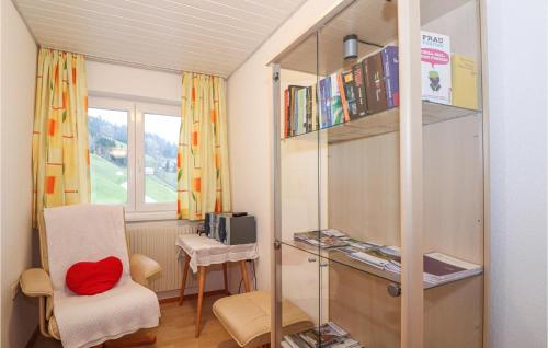 Ferienwohnung In Ruhiger Lageにあるテレビまたはエンターテインメントセンター