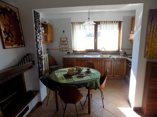 Kuchyňa alebo kuchynka v ubytovaní Casa Nuccia gentili david