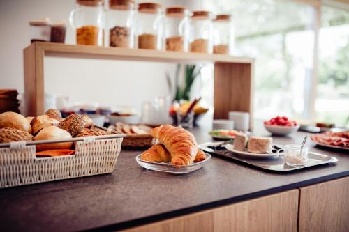 Jídlo v hotelu nebo okolí