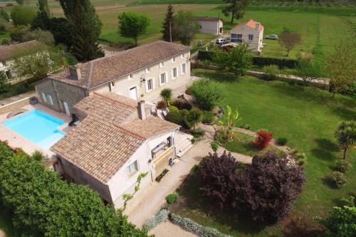 Domaine Des Deux Rivières - Gîte -