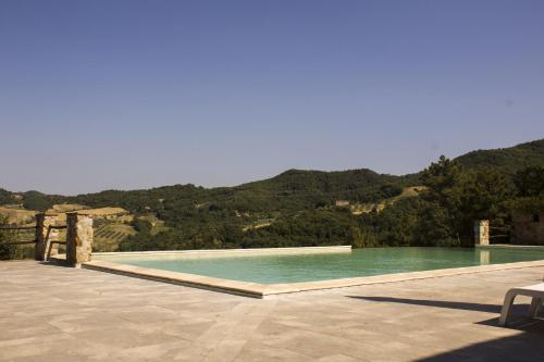 The swimming pool at or close to Agriturismo Aia Leccioni