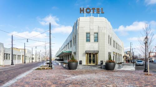 Bottleworks Hotel Image