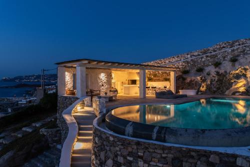 Villa Mykonis Prana by Lavillaebella