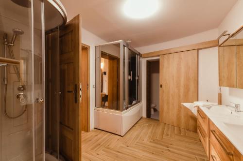 Koupelna v ubytování Hotel Dymník