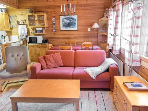 Kuchyň nebo kuchyňský kout v ubytování Holiday Home Ylläskuru d 2 by Interhome