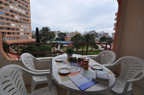 RNET - IR 27-B Studios Roses Costa Brava