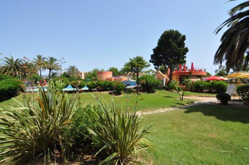 RNET - IR 28-AB Studios Roses Costa Brava