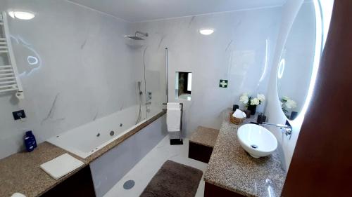 Ett badrum på Casa de Mirão