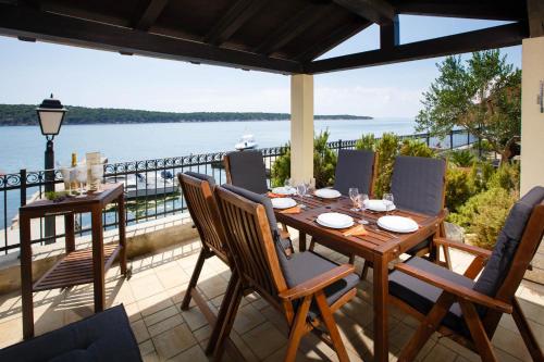 Photo de la galerie de l'établissement Villa Riva, à Barbat na Rabu