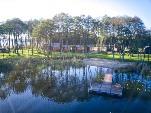 Przystań nad zatoką - Osada