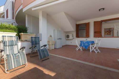 Un balcón o terraza de Appartamento Quadrifoglio by BarbarHouse