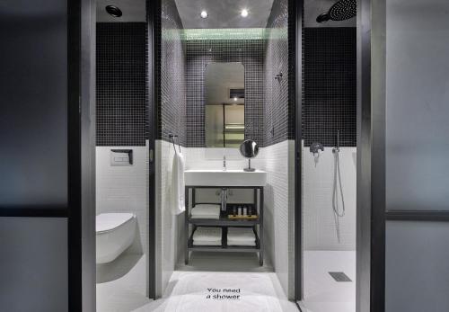 ONOMA Hotel