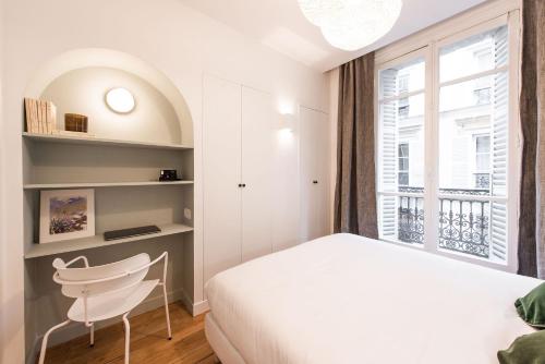 Central and renovated Parisian apartment, 6-7 guests