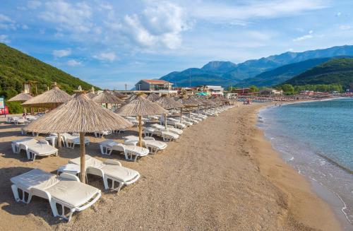 Gambar di galeri bagi Manda 107 Mansion di Budva