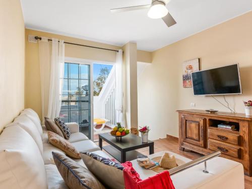 C103 big terrace, pool!