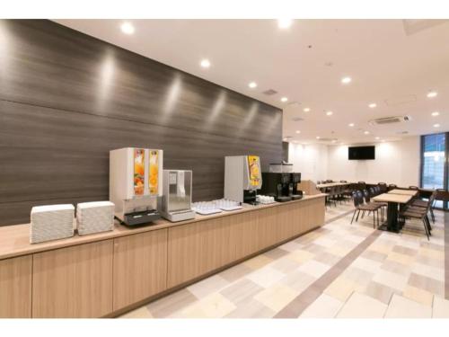 a waiting area of abucksasteryasteryasteryasteryasteryasteryasteryasteryasteryastery at R&B Hotel Shin Osaka Kitaguchi - Vacation STAY 15196v in Osaka