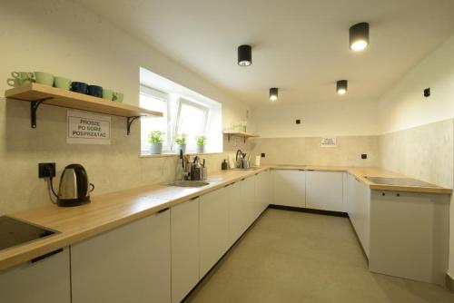 Pokoje Gościnne Maestro Aleja Krakowska 84