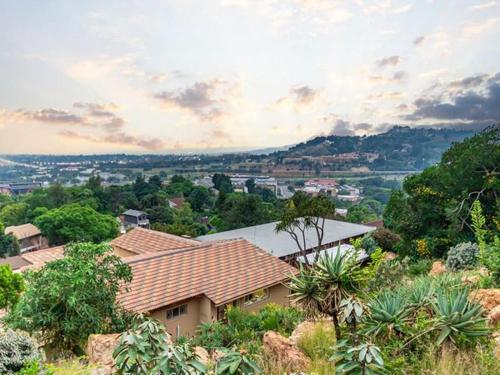 Landskap semula jadi dekat dengan rumah tamu ini