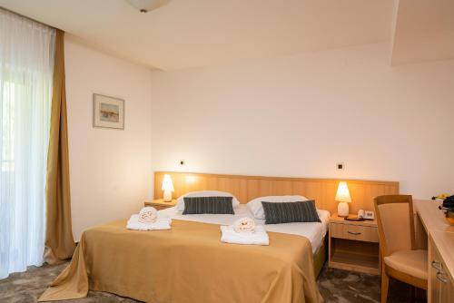 Gallery image of Hotel Flores in Poreč