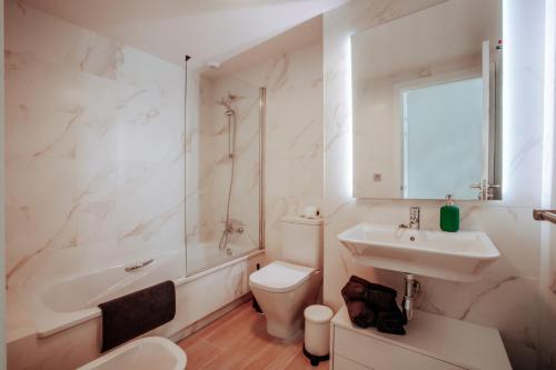 Ванна кімната в ENJOY THE MOMENT Luxury La Tejita