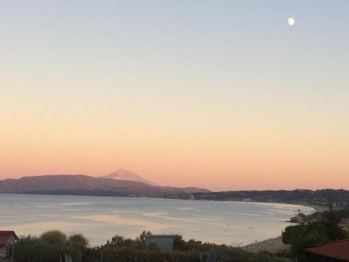 Katevi Luxury Seafront Villa