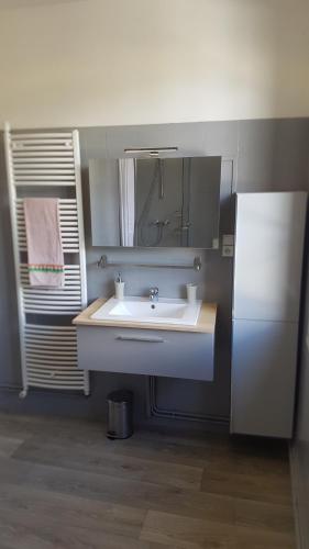 Ένα μπάνιο στο Appartements Coeur de Village