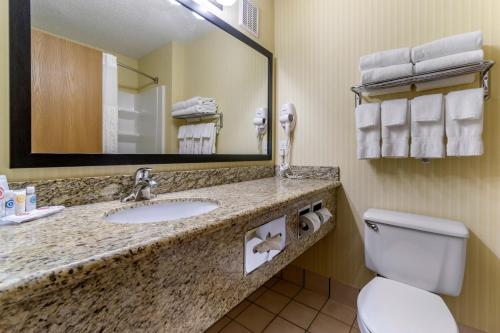 Photo de la galerie de l'établissement Comfort Inn & Suites Bothell – Seattle North, à Bothell