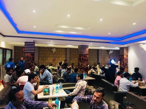 Gallery image of Hotel 50-50 in Amritsar