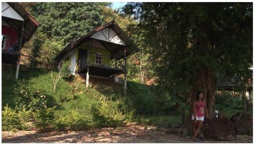 Zahrada ubytování Ao Pong Resort