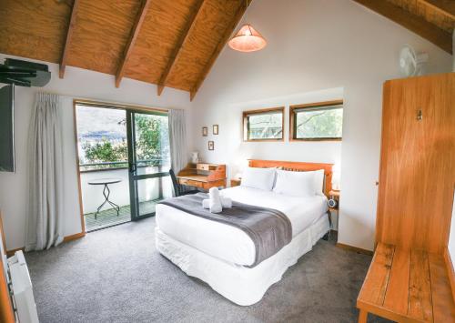 Zdjęcie z galerii obiektu Te Wanaka Lodge w mieście Wanaka