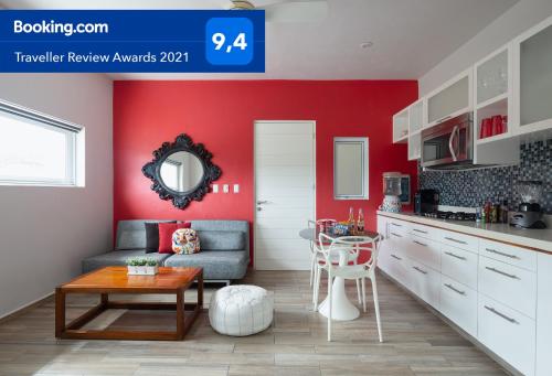 Kuchyň nebo kuchyňský kout v ubytování Azura Boutique Hotel