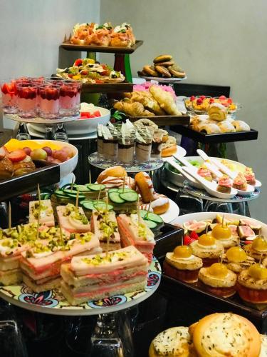 Jídlo v hotelu nebo okolí