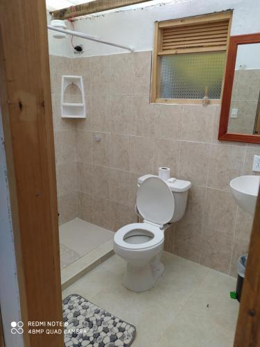A bathroom at Glamping Chinu