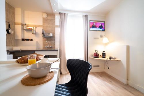 Hotel Little Regina Image