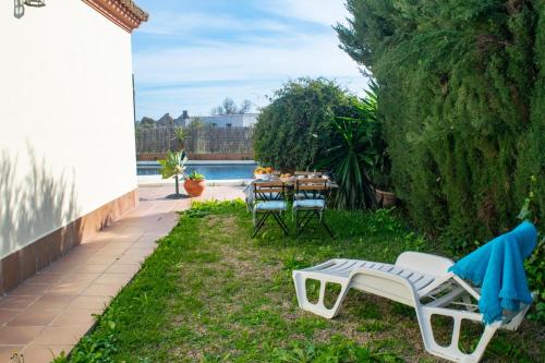 Villa Elissa with 3 bedrooms andpool and views close to Conil