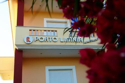 Certifikát, hodnocení, plakát nebo jiný dokument vystavený v ubytování Porto Limnia