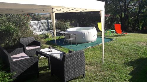 Csilla Nyaraló 2000 Szentendre, 10 Nyest utca kép - 3