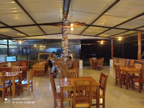 Restaurace v ubytování Hostal de la montaña ecoturismo