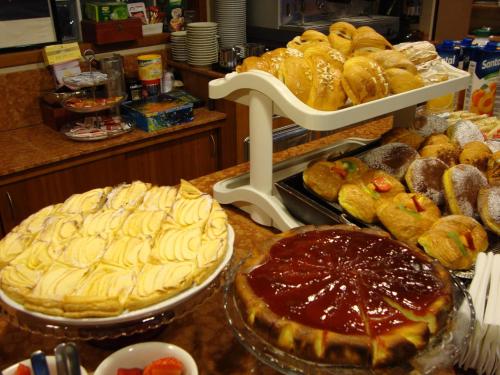 Jídlo v hotelu nebo okolí